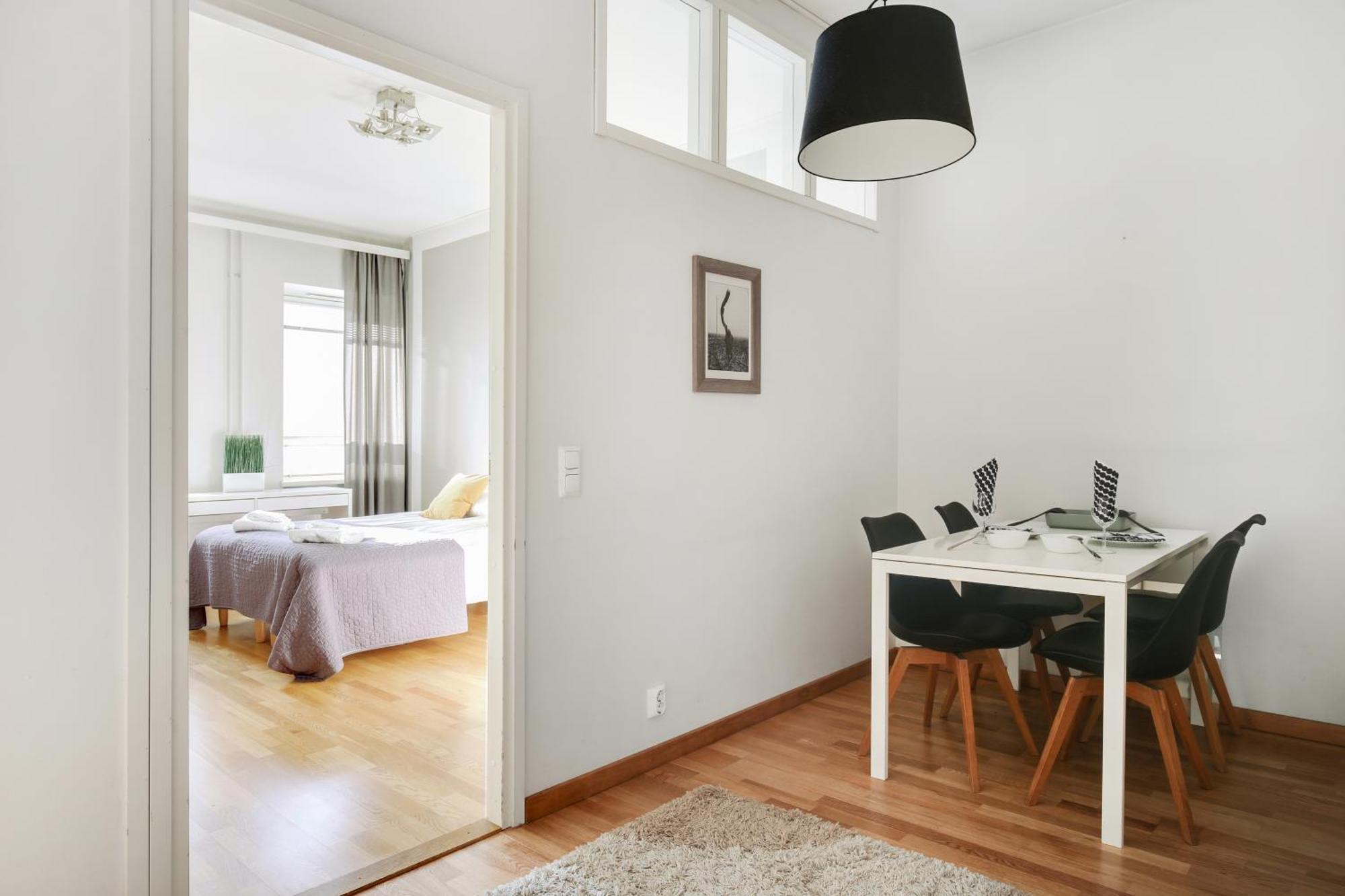 Kotimaailma Apartments Kamppi - 2Br For 4 Persons Helsinki Exterior foto